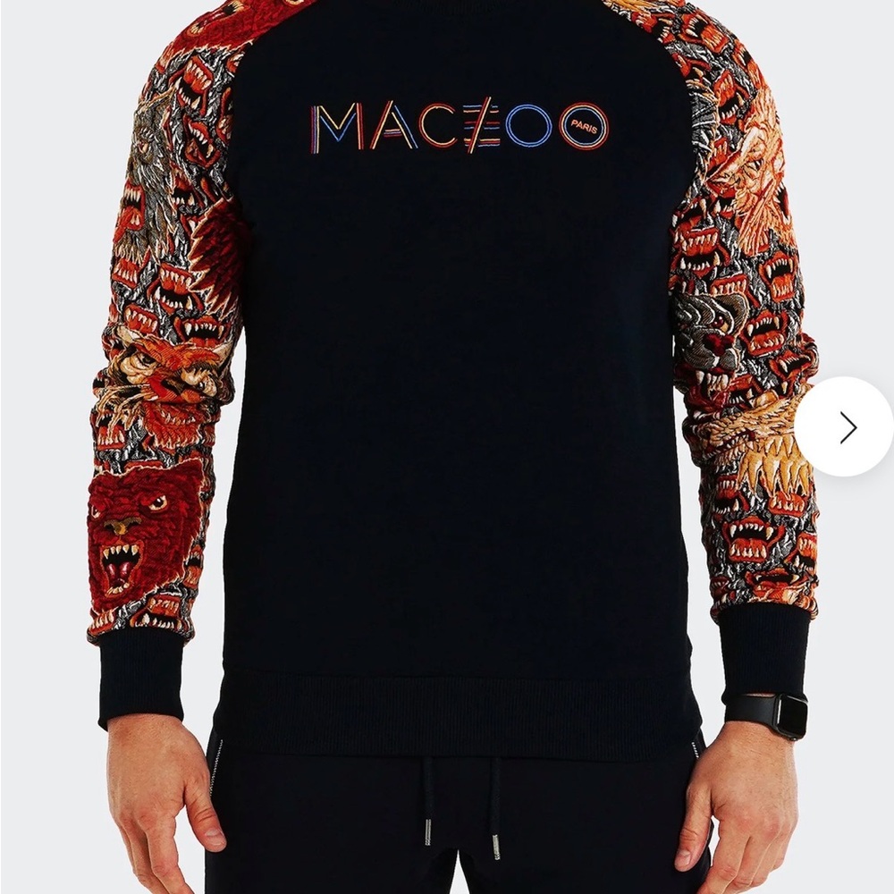 Maceoo Men's Navy and Red Graphic Crewneck Sweater